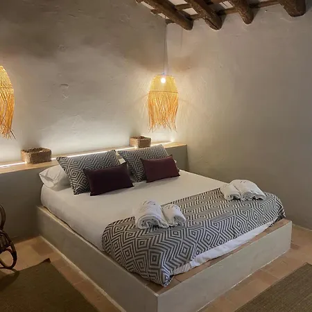 Torre Bertrana By Duquessa Collection Pals
